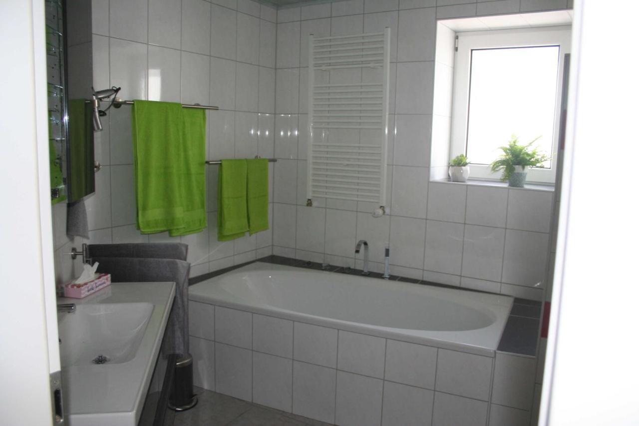 Ferienwohnung Spatzennest In エデスハイム エクステリア 写真